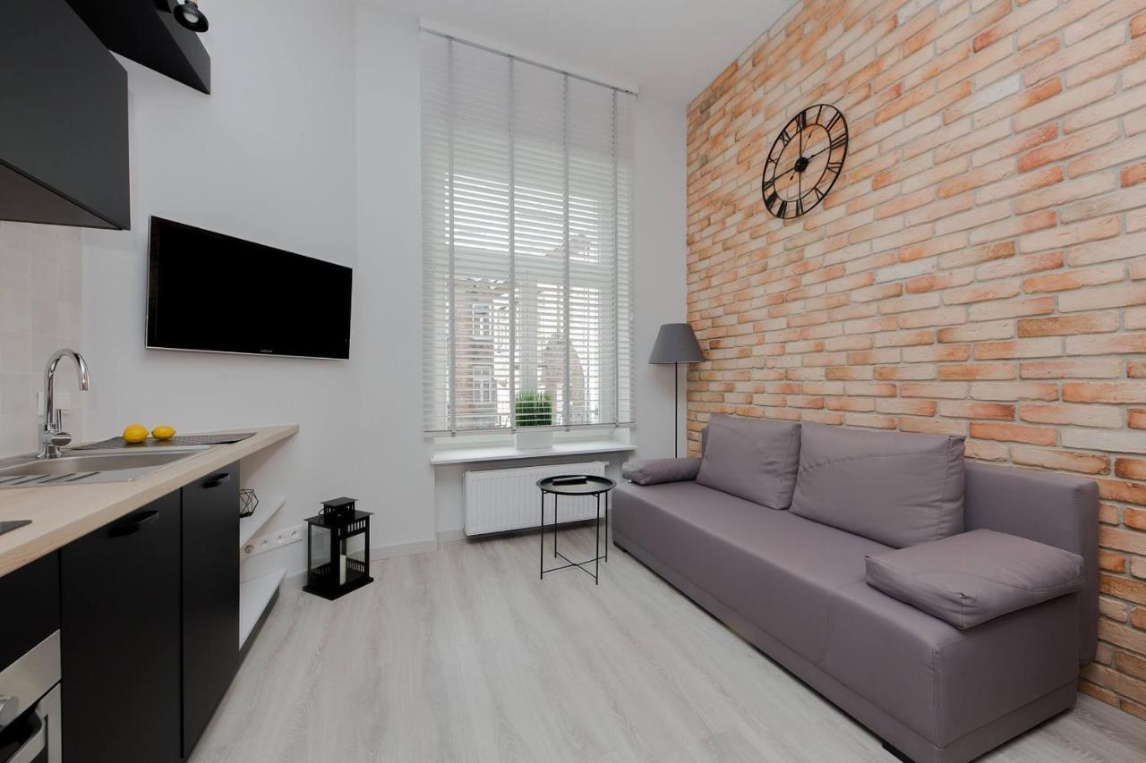 4 Eco Apart Chateau Jagiellonska 22 Warszawa Old Town Exteriör bild